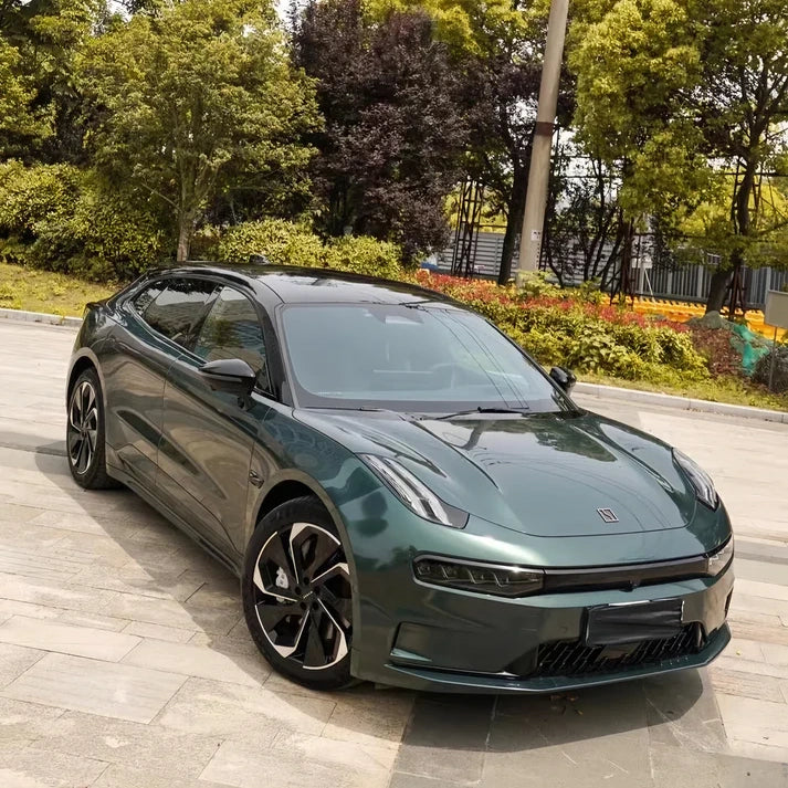 Anole Glossy Metallic Gotland Green Car Vinyl Wrap