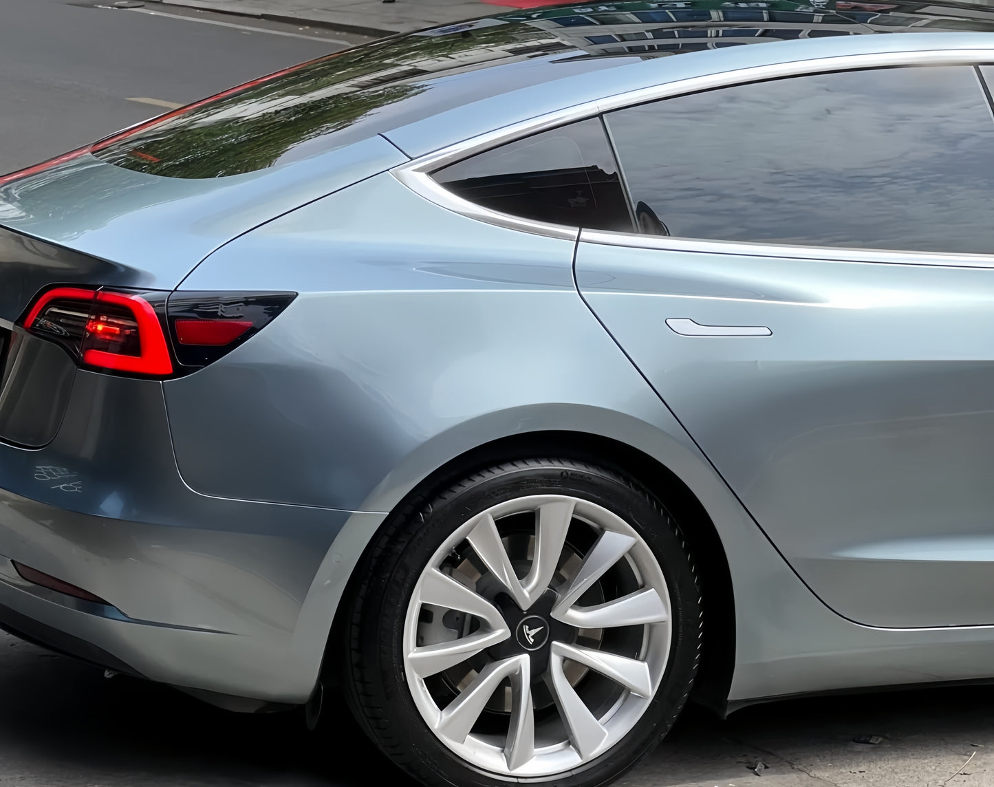 Anole Liquid Metallic Somato Blue Vinyl Car Wrap