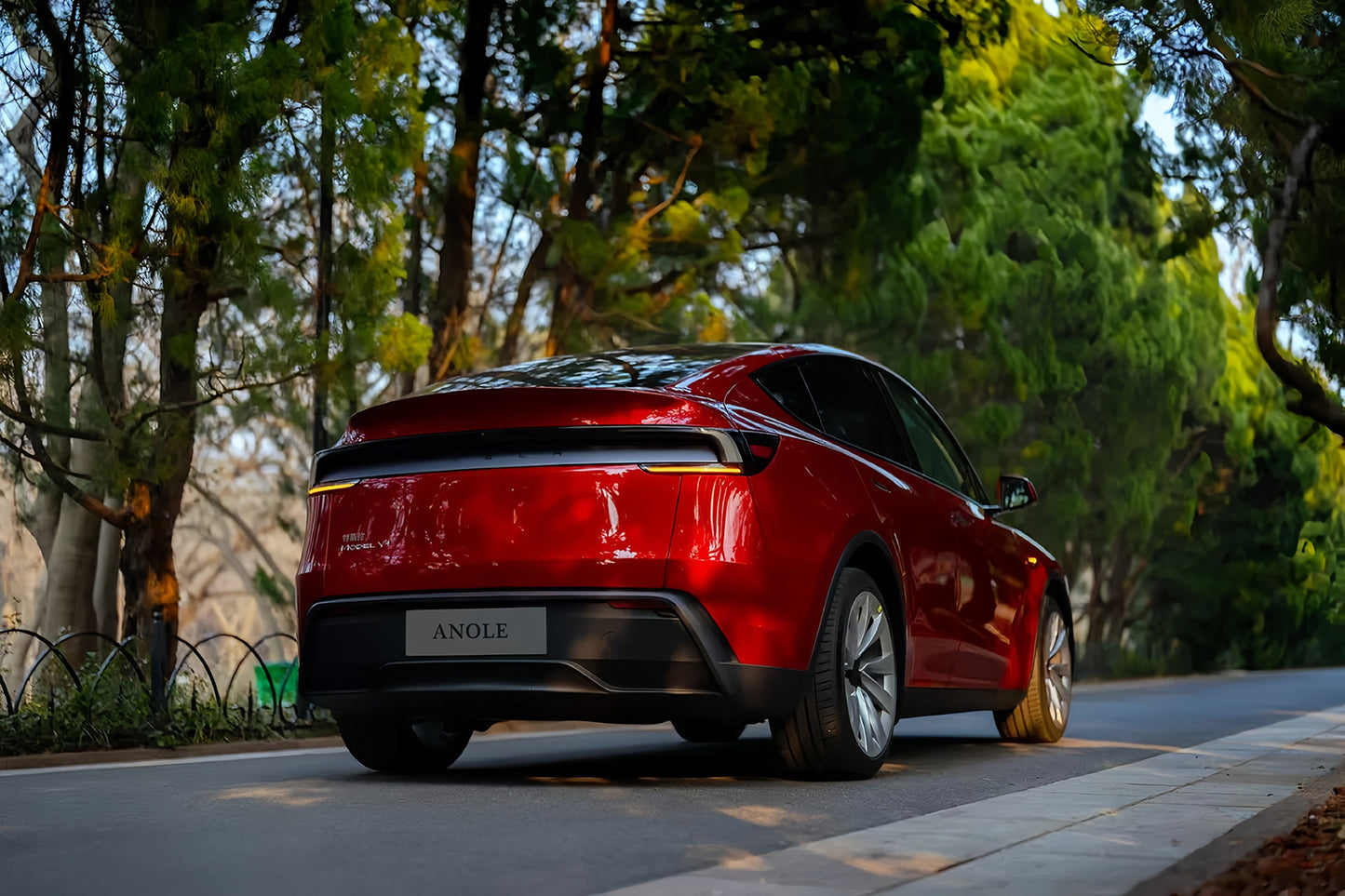 Anole Super Gloss Metallic Vampire Red Vinyl Wrap