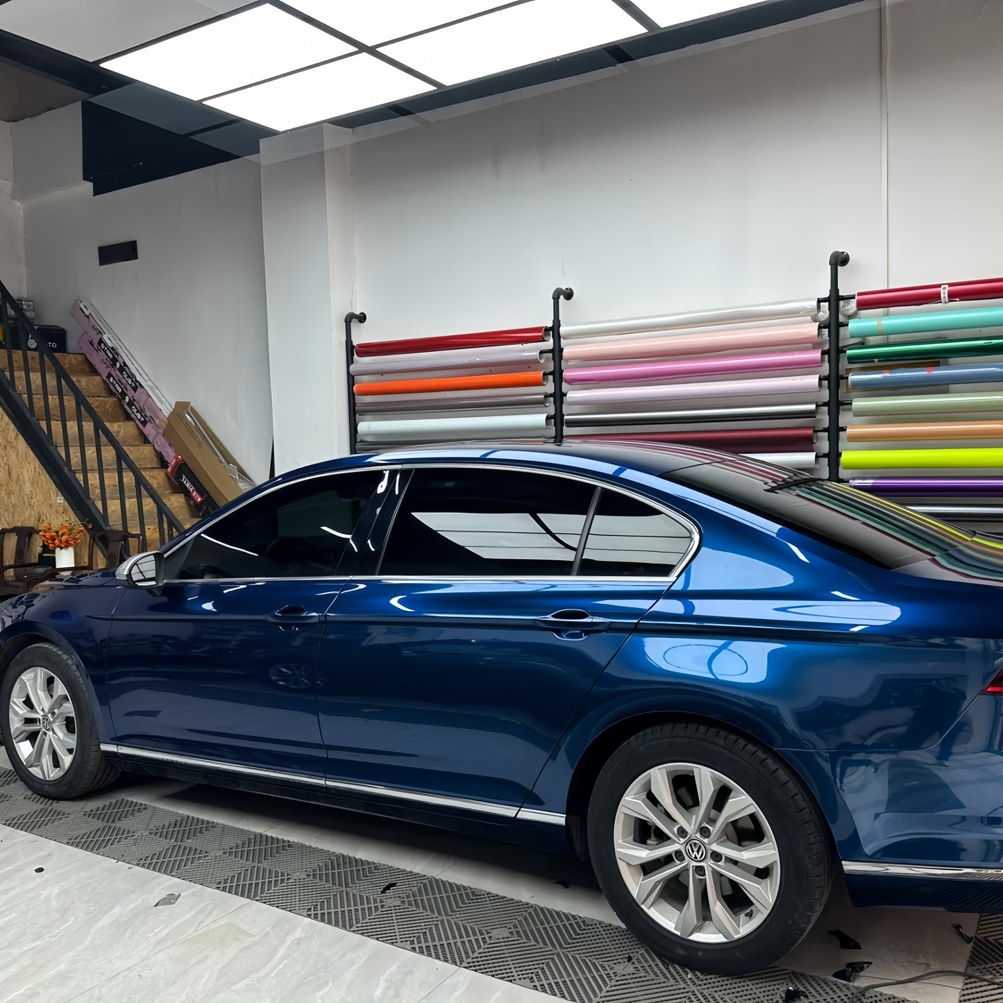 Anole Glossy Metallic Deep Blue Vinyl Car Wrap