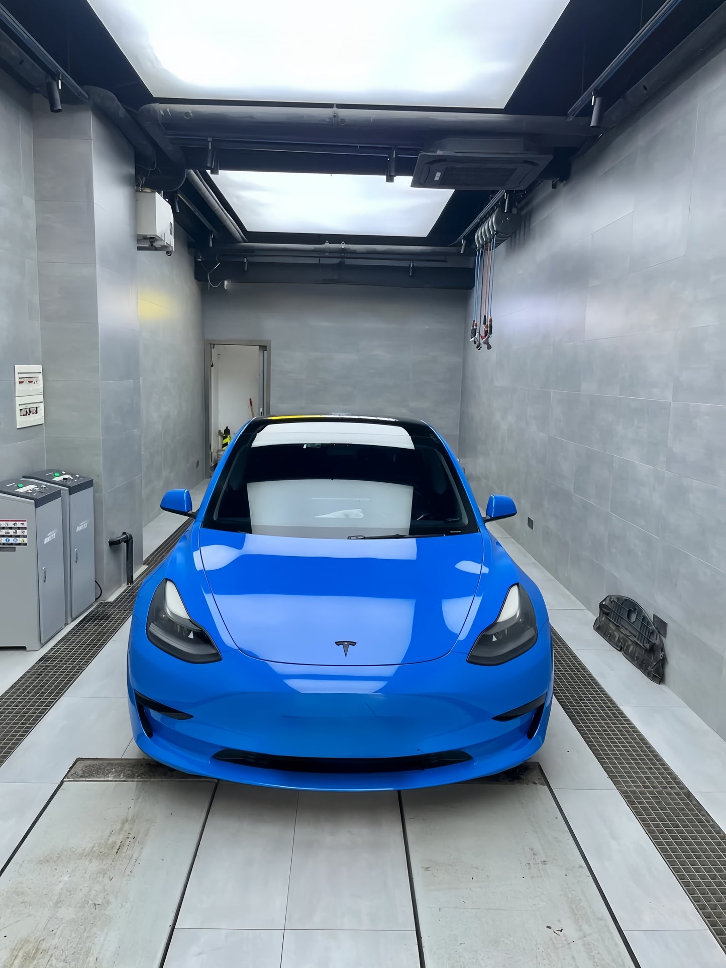 Anole High Gloss Piano Shark Blue Vinyl Car Wrap
