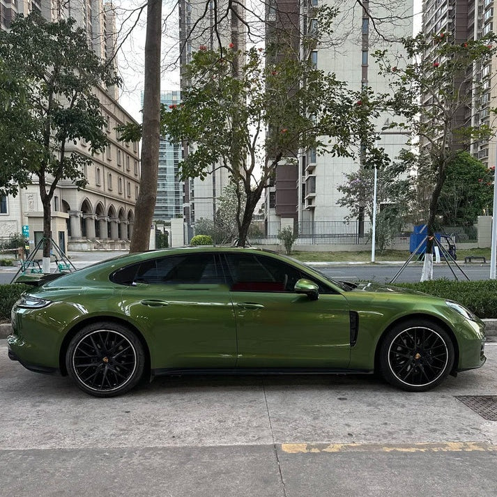 Anole Glossy Metallic Mamba Green Vinyl Car Wrap