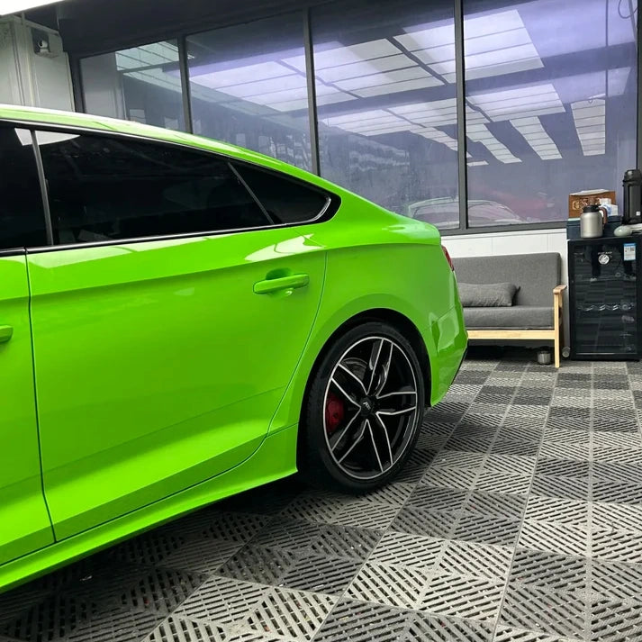 Anole High Glossy Lizard Green Vinyl Car Wrap
