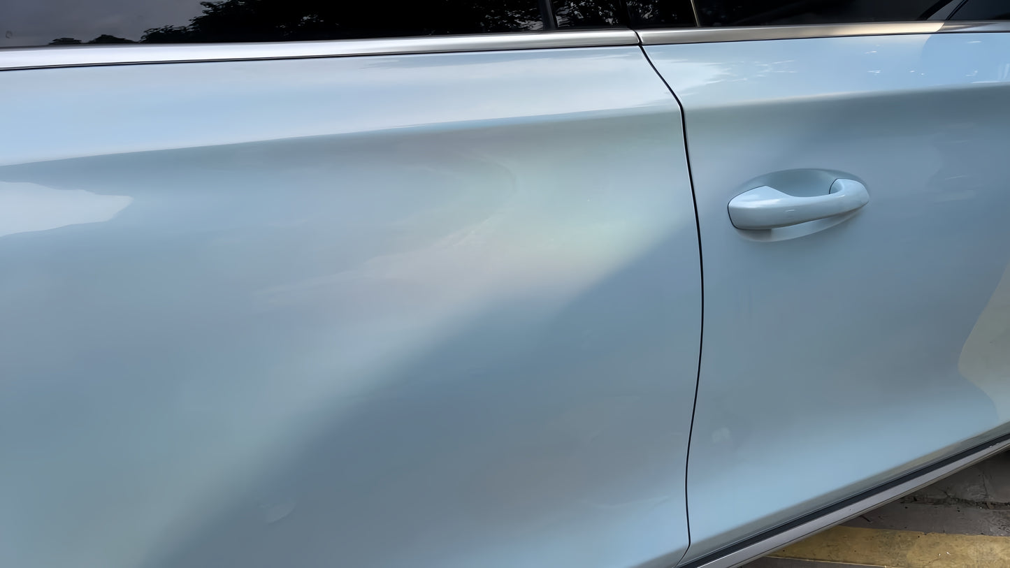 Anole Iridescence Laser Diamond Glacier Blue Vinyl Wrap