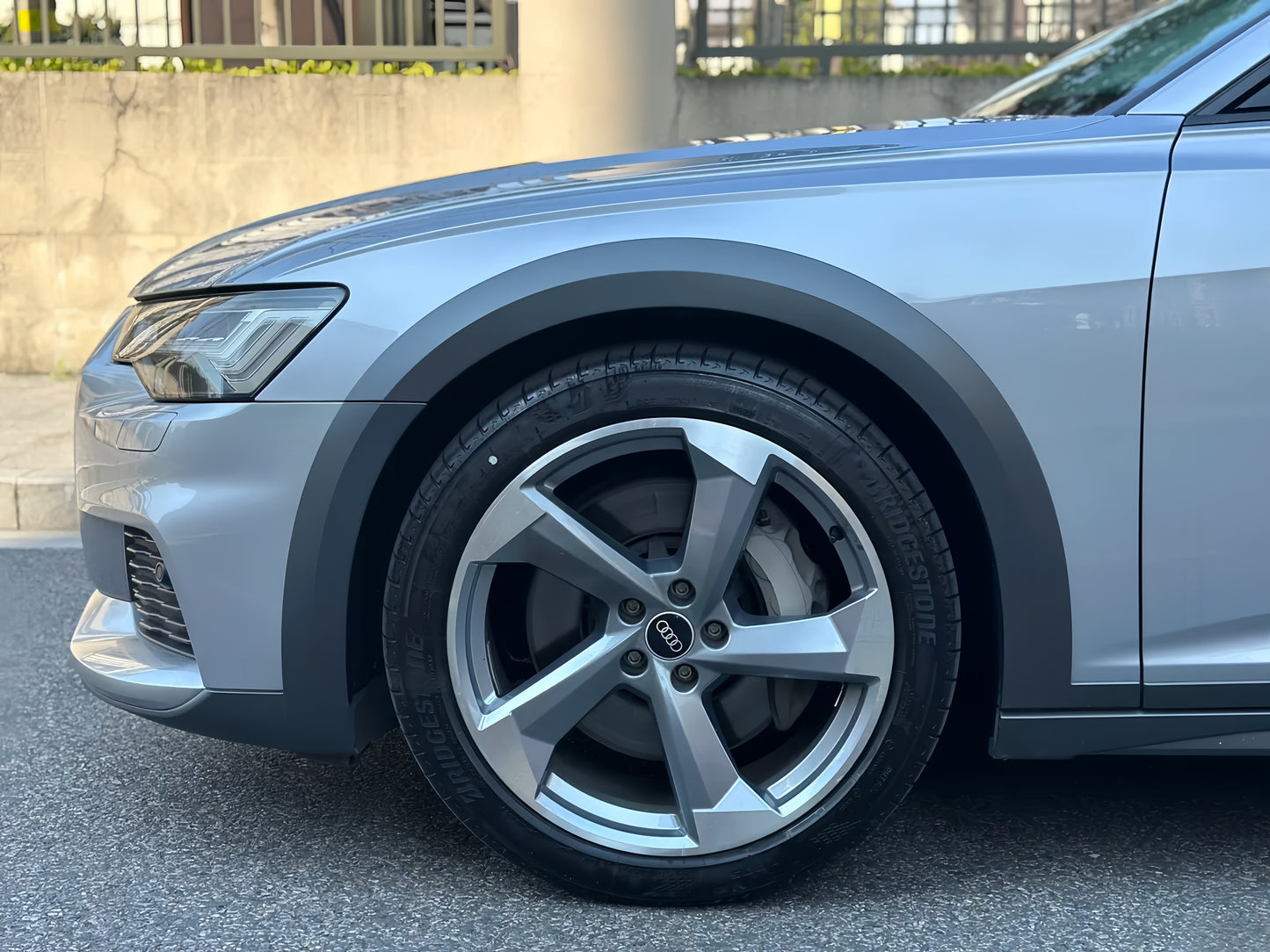 Anole Glossy Metallic Florett Silver Car Vinyl Wrap