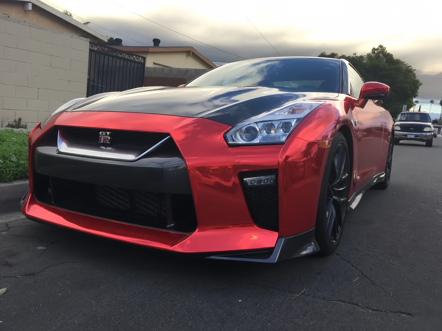 Anole Mirror Chrome Stretching Red Vinyl Car Wrap