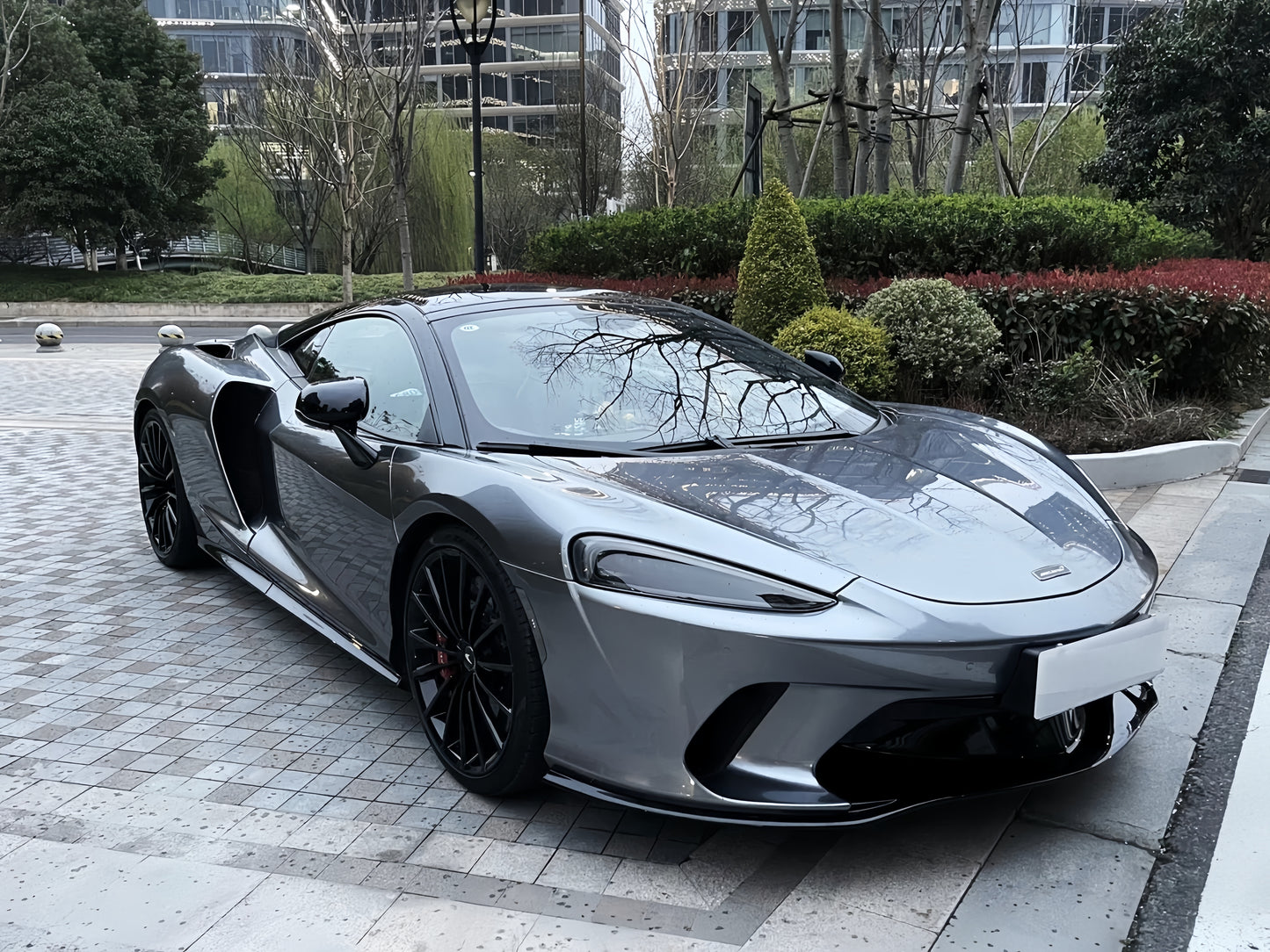 Anole Glossy Metallic Titanium Gray Vinyl Car Wrap