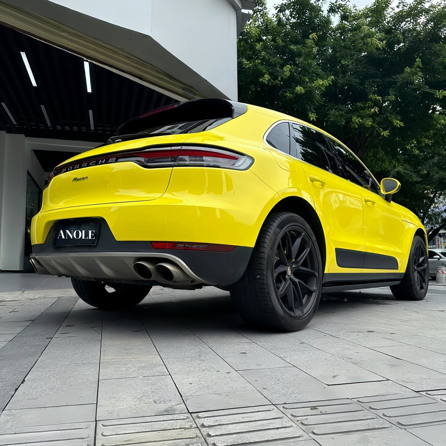 Anole High Glossy Maize Yellow Vinyl Car Wrap