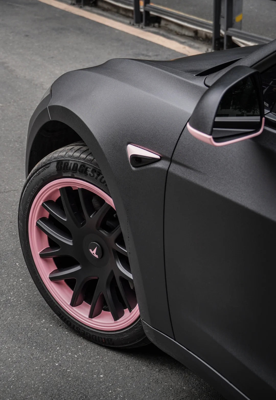 Anole Frosted Matte Black Vinyl Car Wrap