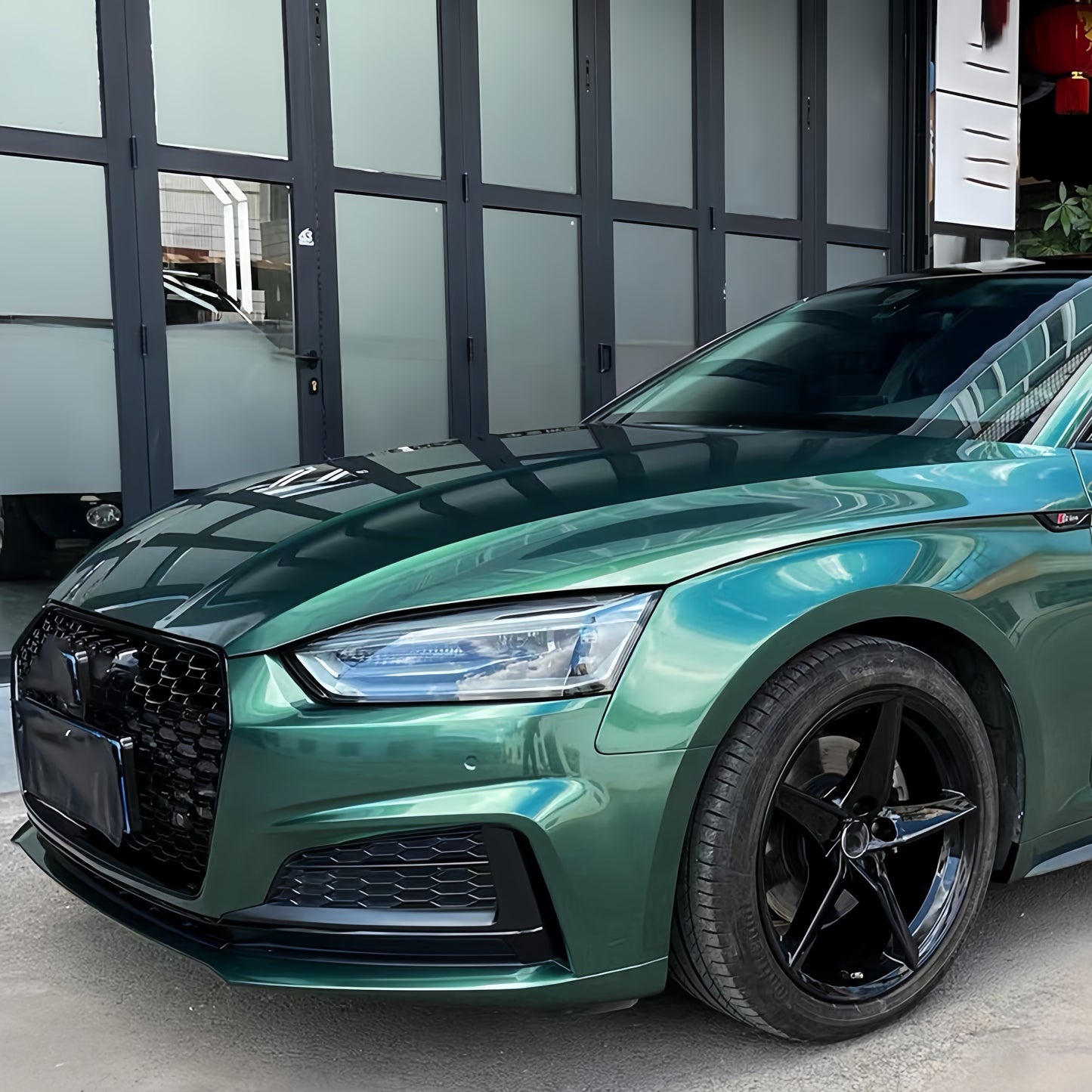 Anole Glossy Metallic Sacramento Green Car Vinyl Wrap