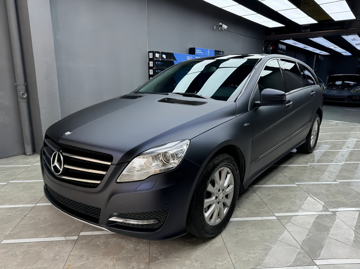 Anole Matte Metallic Black Blue Vinyl Car Wrap