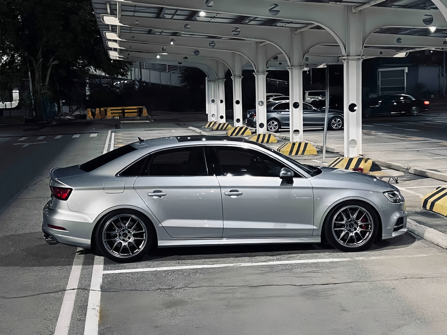 Anole Glossy Metallic Florett Silver Car Vinyl Wrap