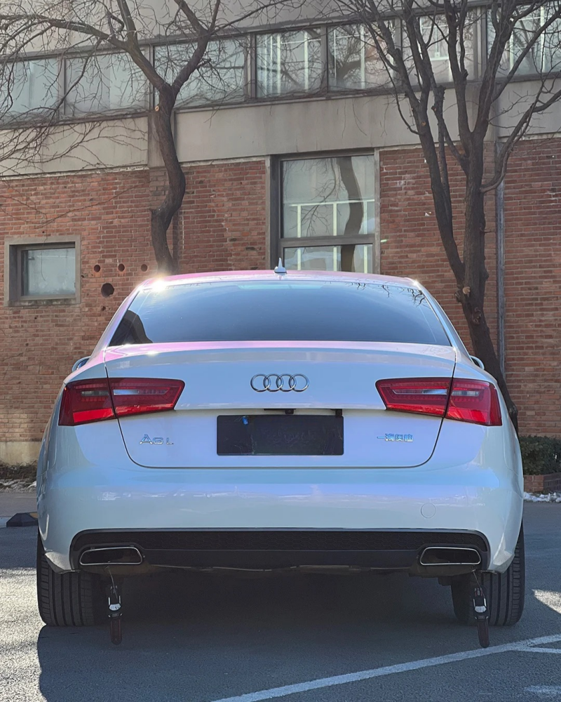 Anole High Glossy White to Purple Vinyl Car Wrap