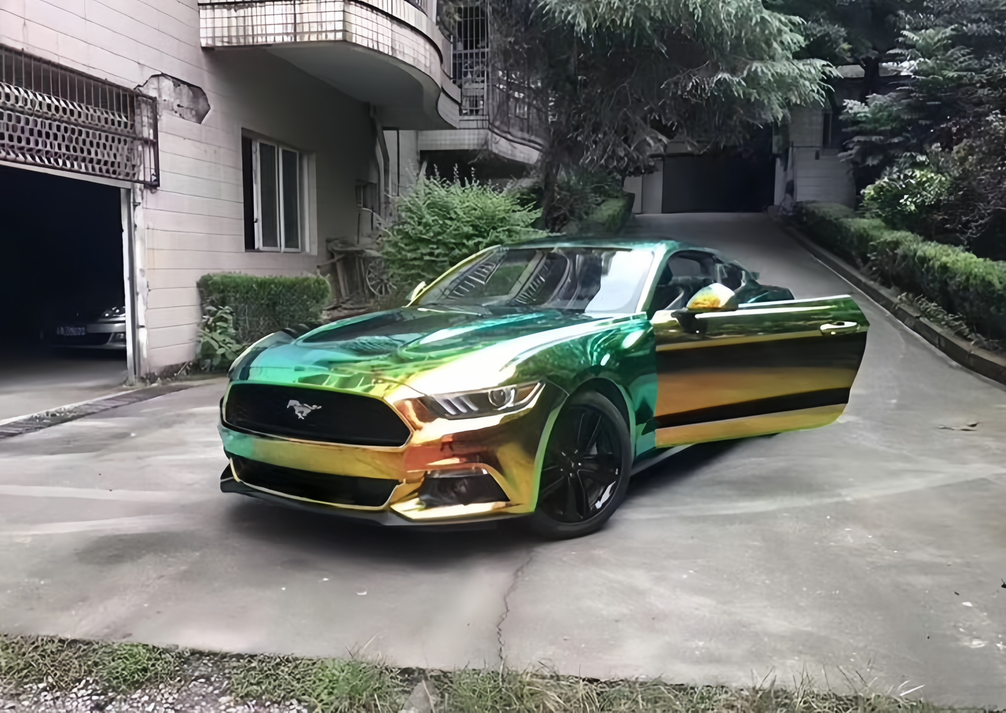 Anole Glossy Iridescent Opal Chrome Black Laser Car Vinyl Wrap