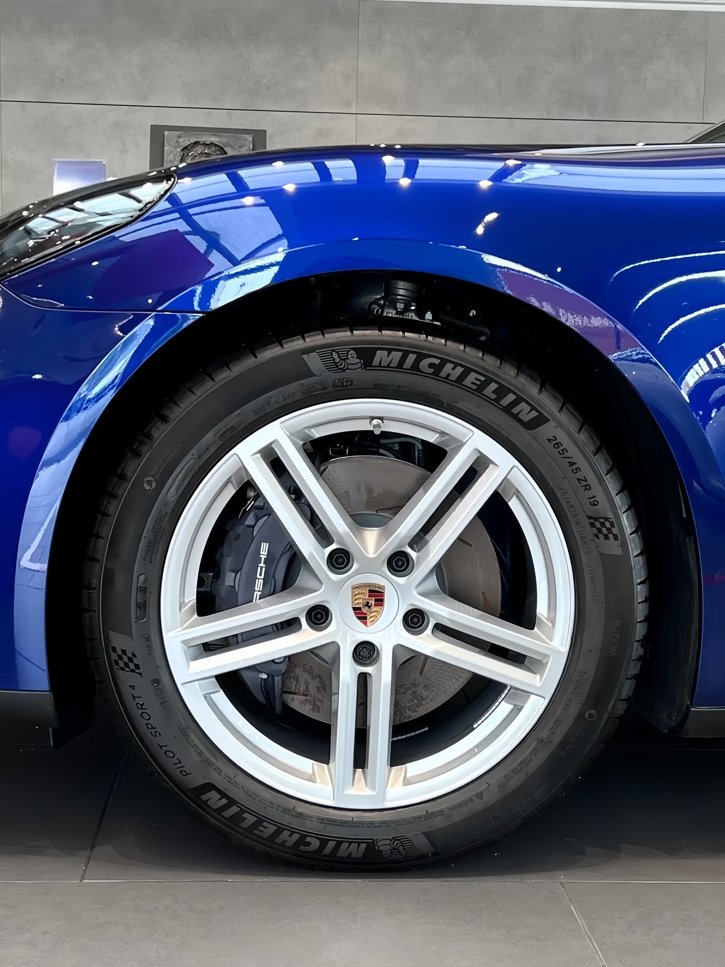 Anole Glossy Metallic Everton Blue Car Vinyl Wrap