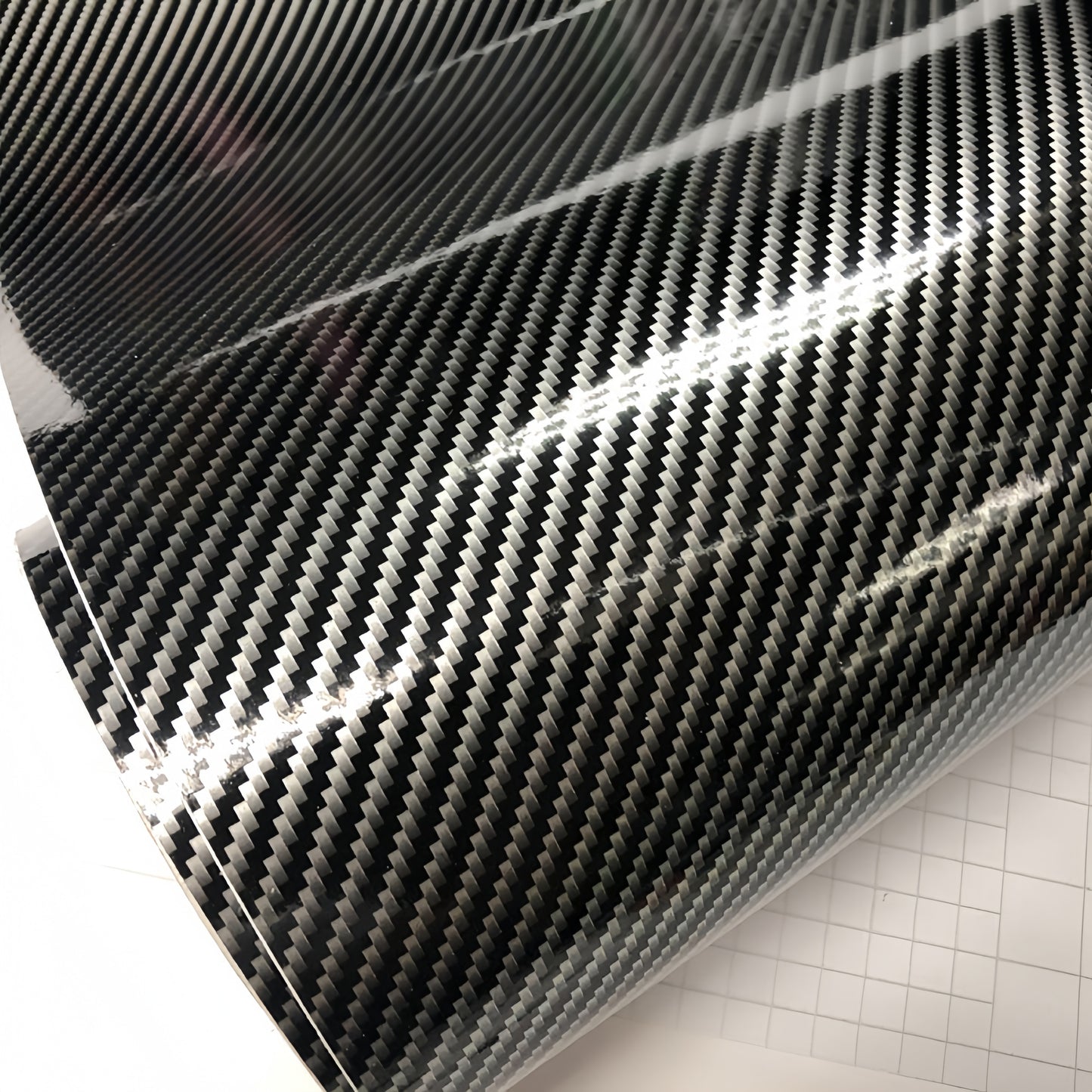 Anole 3D Silver Black Carbon Fiber Vinyl Wrap