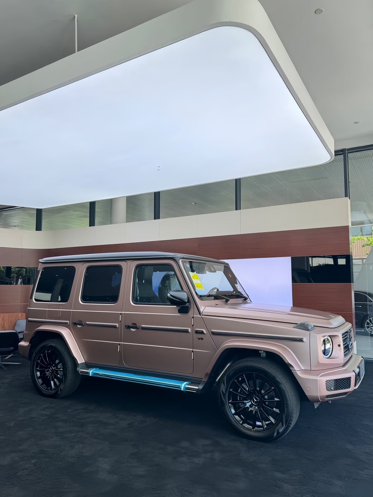 Anole Satin Chrome Silk Rose Gold Vinyl Car Wrap