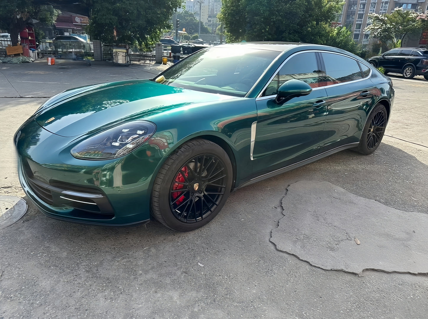 Anole Glossy Metallic Royal Green Vinyl Wrap