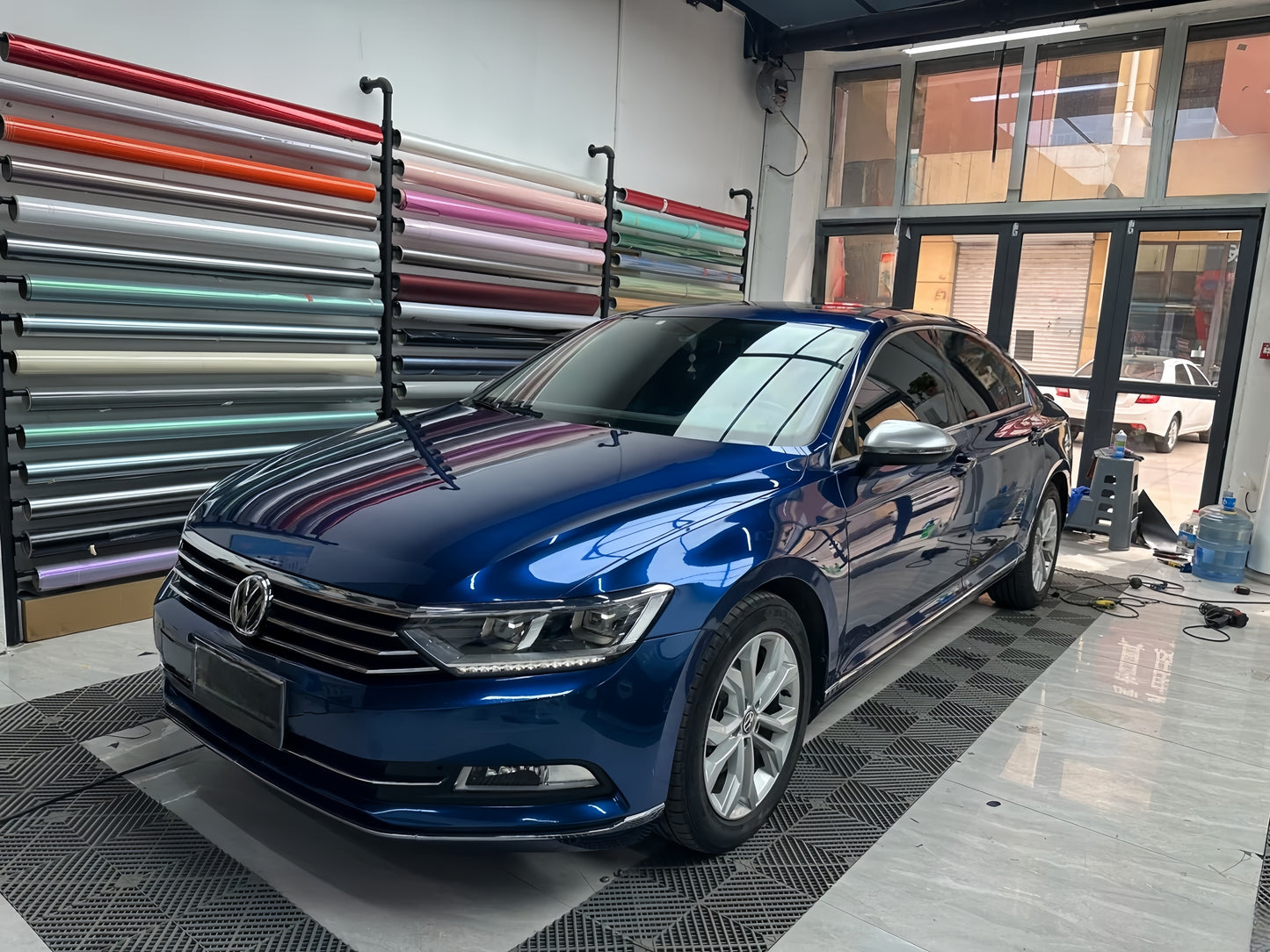 Anole Glossy Metallic Deep Blue Vinyl Car Wrap