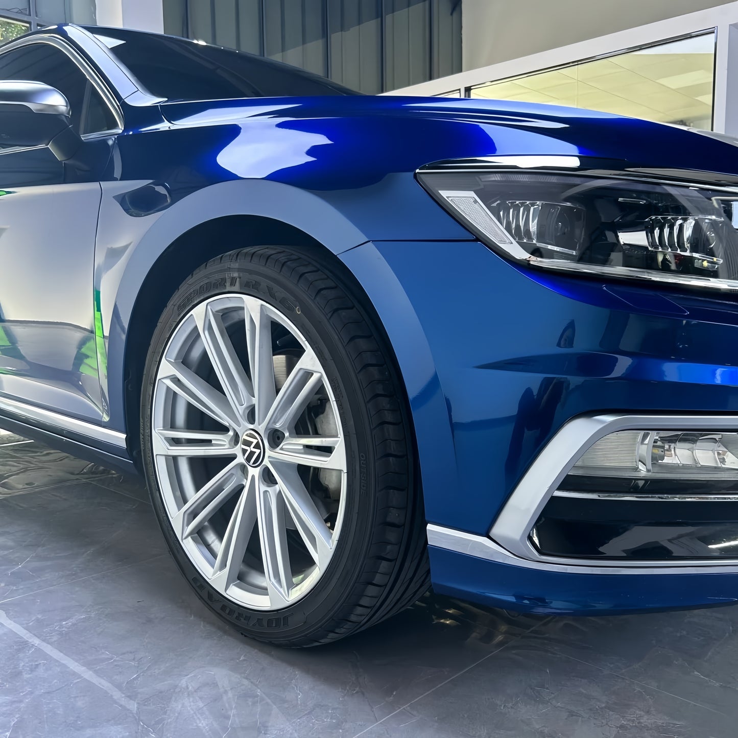 Anole Glossy Metallic Deep Blue Vinyl Car Wrap