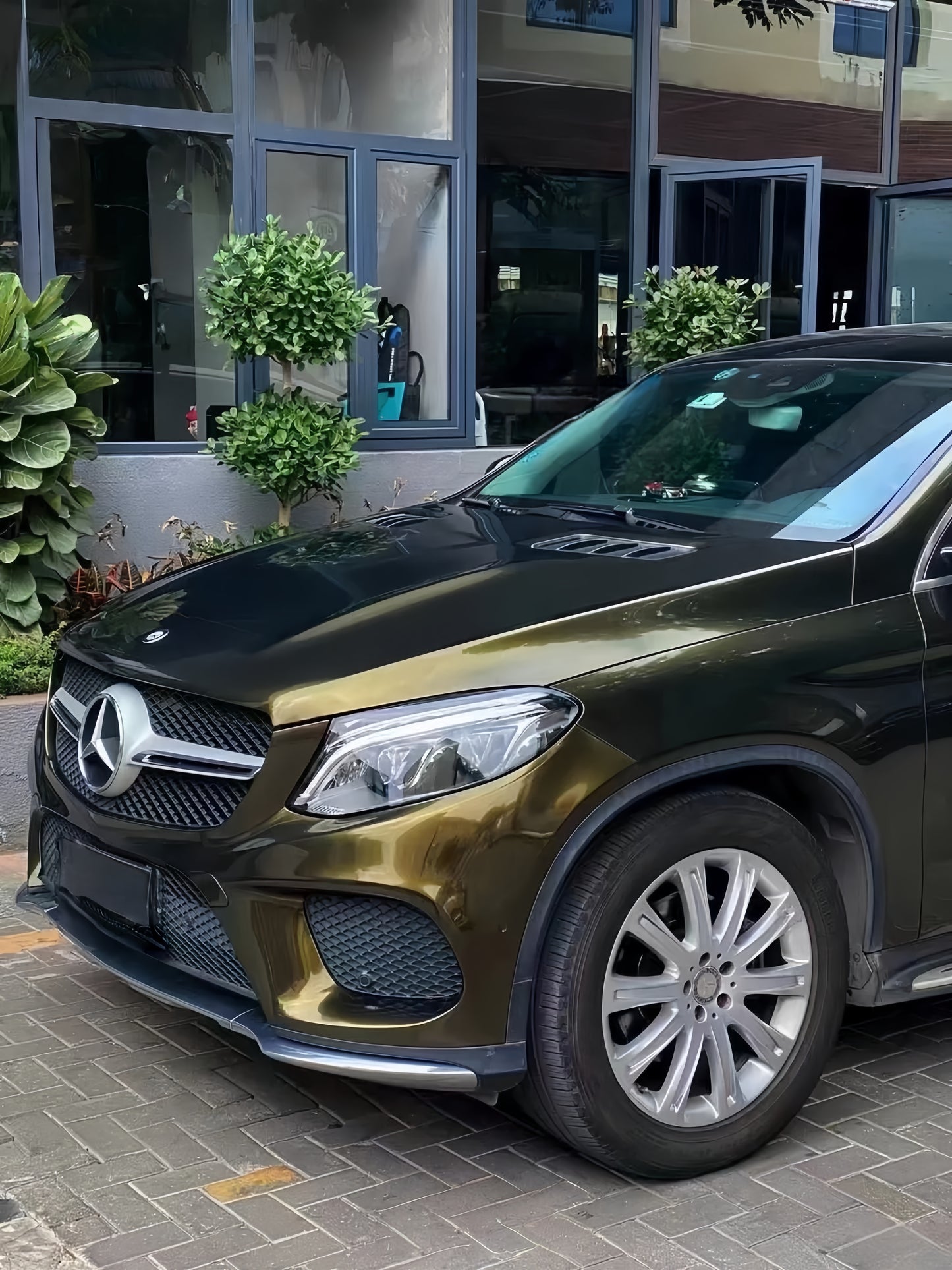 Anole Glossy Metallic Midnight Gold Car Vinyl Wrap