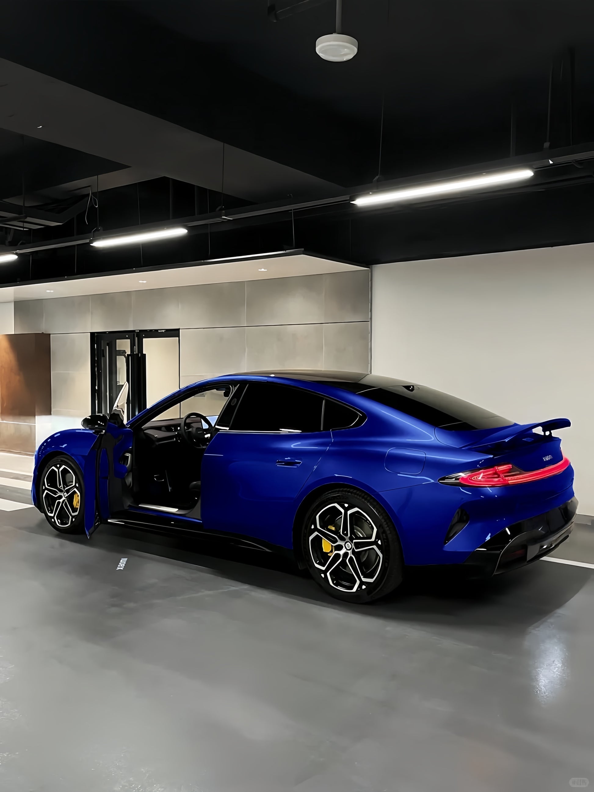 Anole Glossy Metallic Navara Blue Audi Car Vinyl Wrap