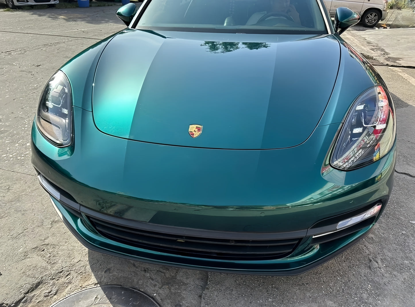 Anole Glossy Metallic Royal Green Vinyl Wrap