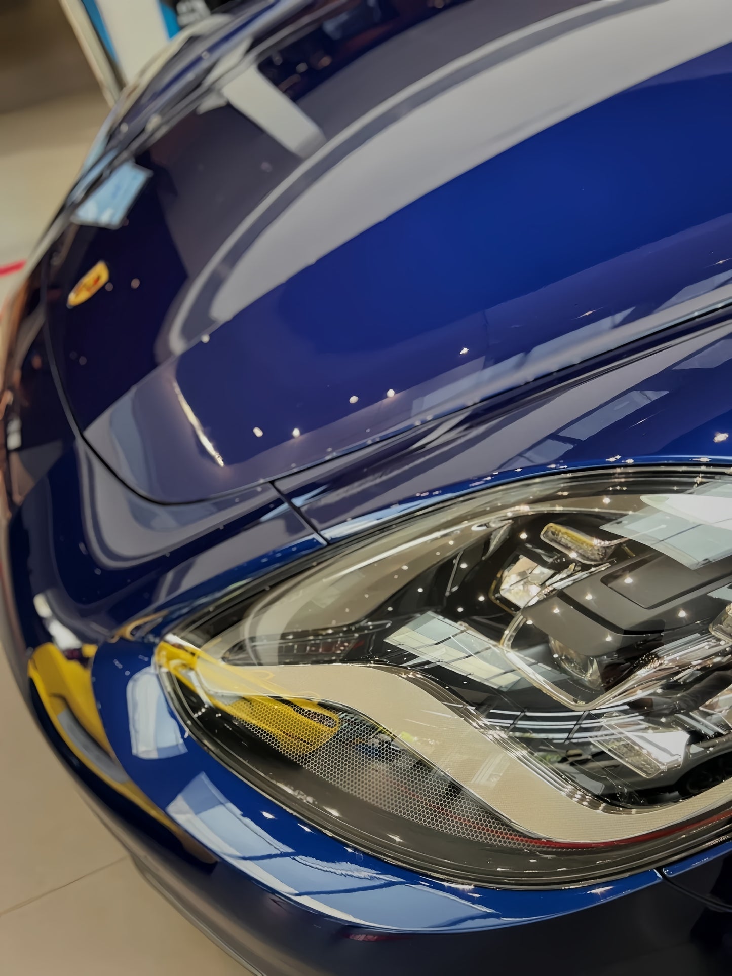 Anole Glossy Metallic Everton Blue Car Vinyl Wrap