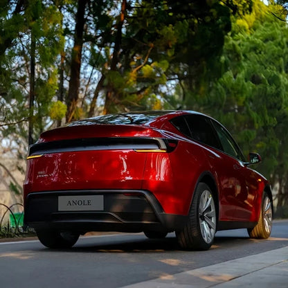 Anole Super Glossy Metallic Vampire Red Vinyl Wrap