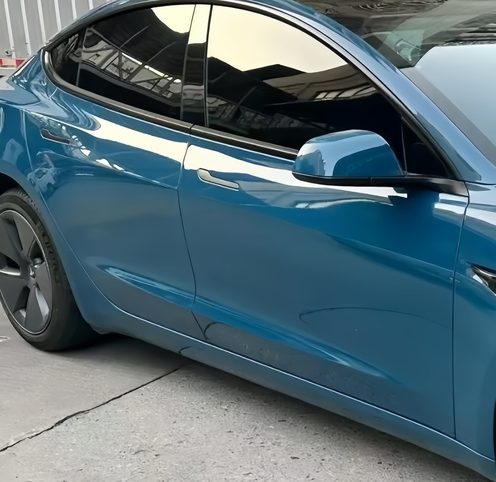 Anole High Gloss Crystal Porsche Deep Blue Vinyl Car Wrap 
