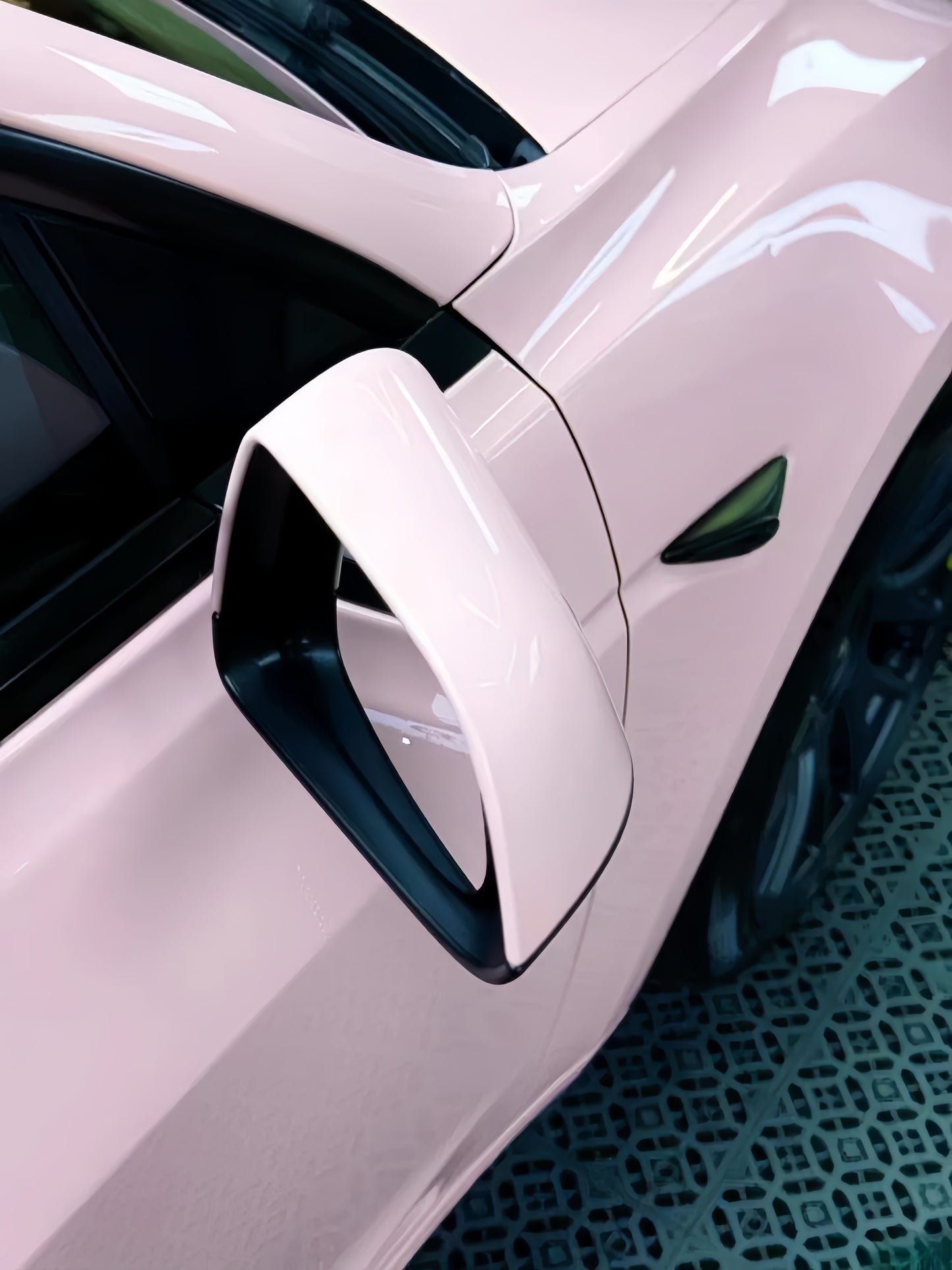 Anole Super Glossy Pale Pink Vinyl Car Wrap