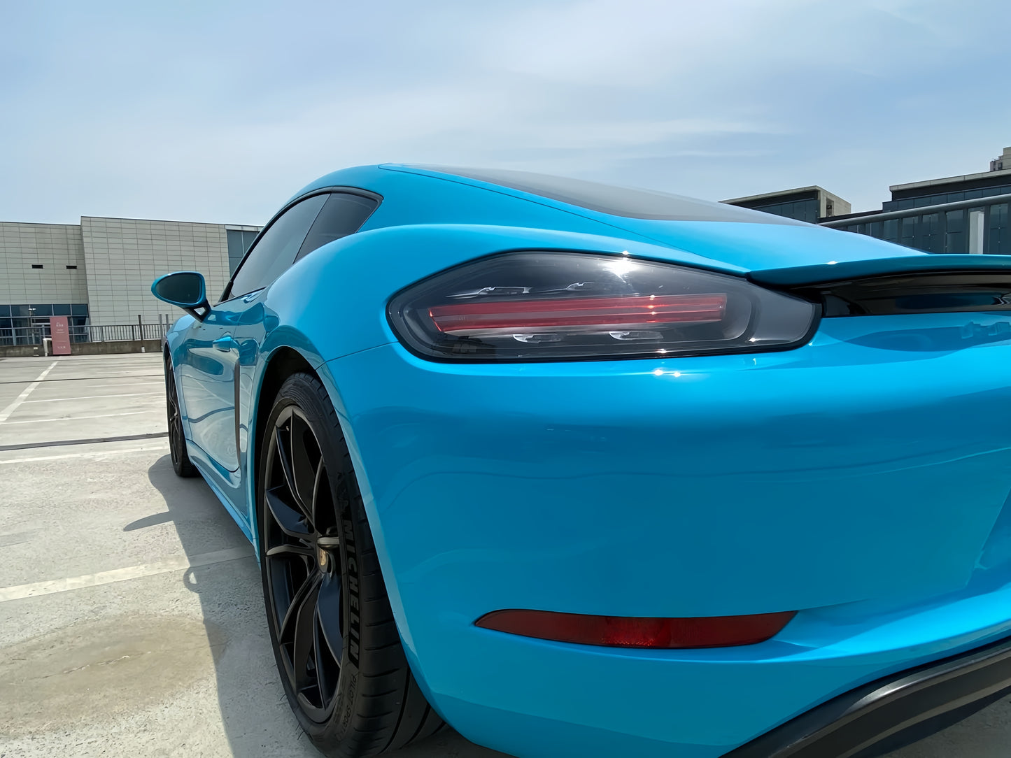 Anole High Glossy Miami Blue Car Vinyl Wrap