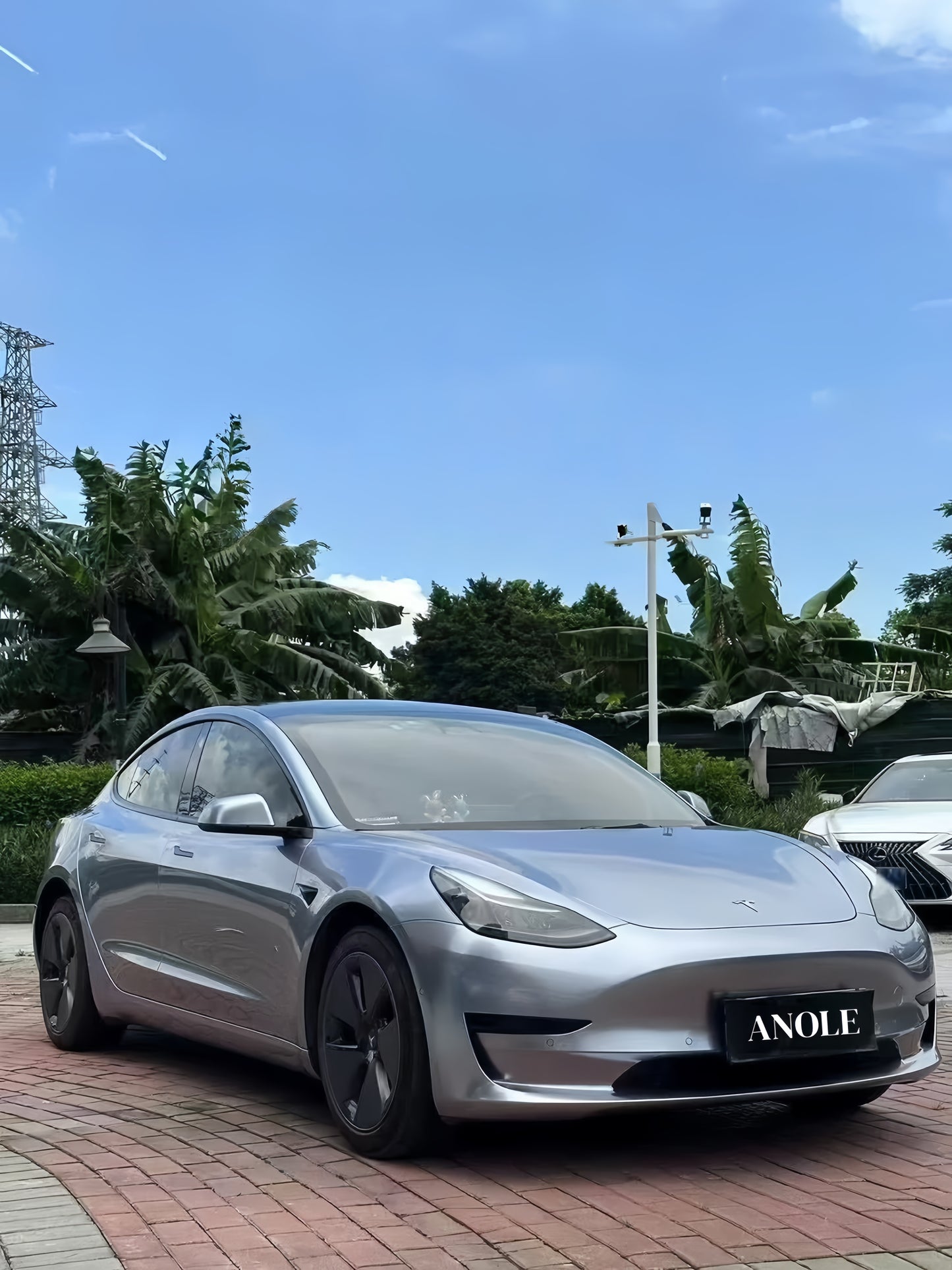 Anole Glossy Metallic Titanium Gray Vinyl Car Wrap