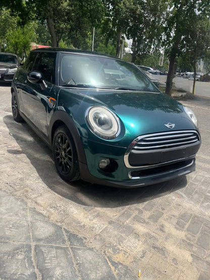 Anole Glossy Metallic Royal Green Vinyl Wrap