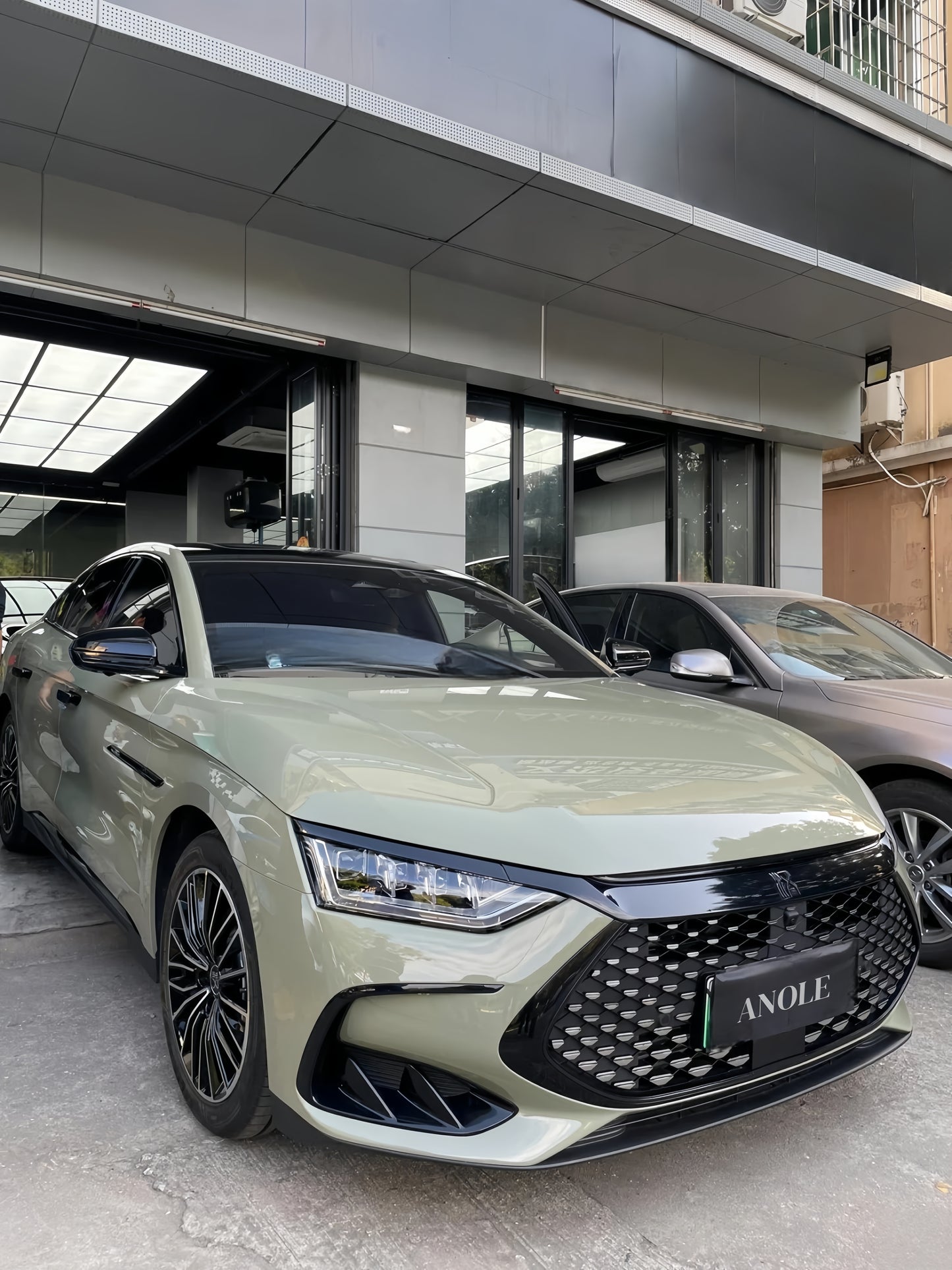 Anole Super Glossy Deep Khaki Green Vinyl Car Wrap