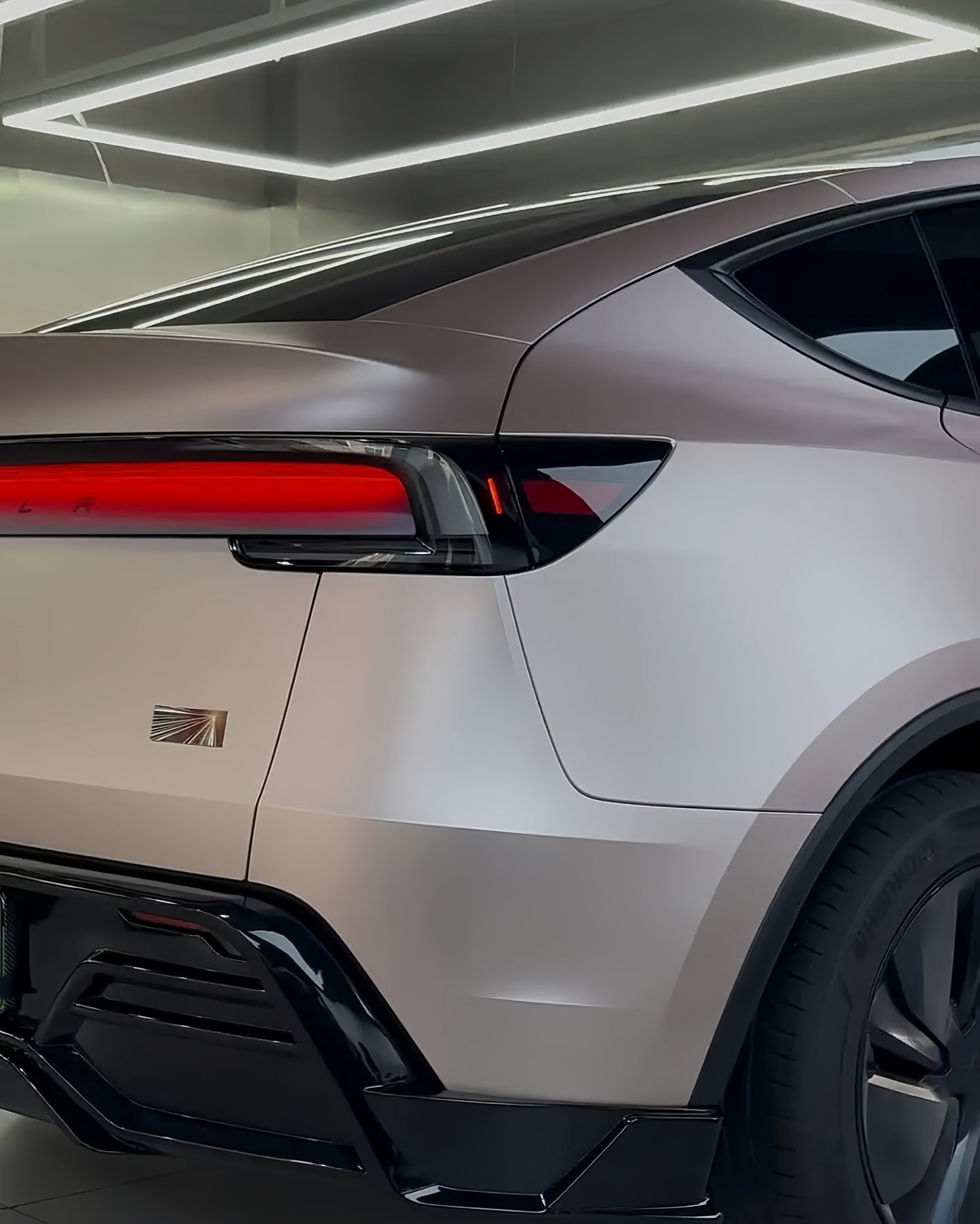 Anole Satin Chrome Silk Rose Gold Vinyl Car Wrap