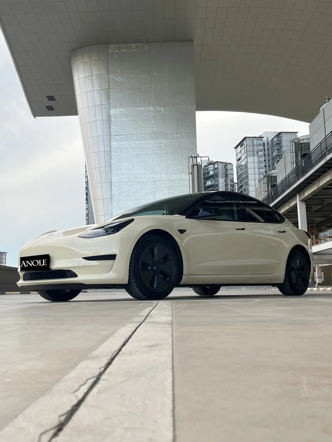 Anole Super Glossy Ivory White Vinyl Car Wrap