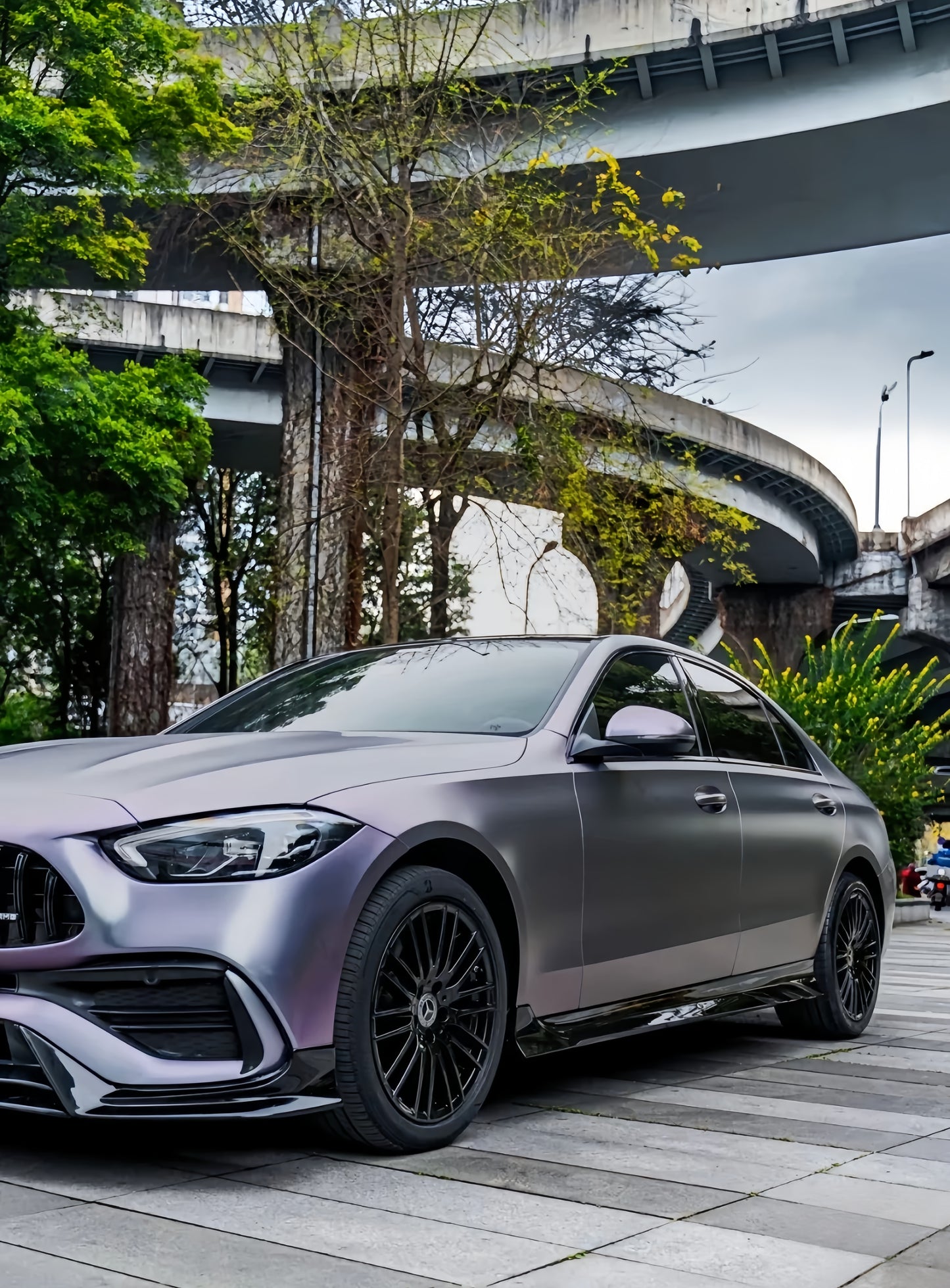 Anole Matte Gunmetal Silver Purple Vinyl Car Wrap