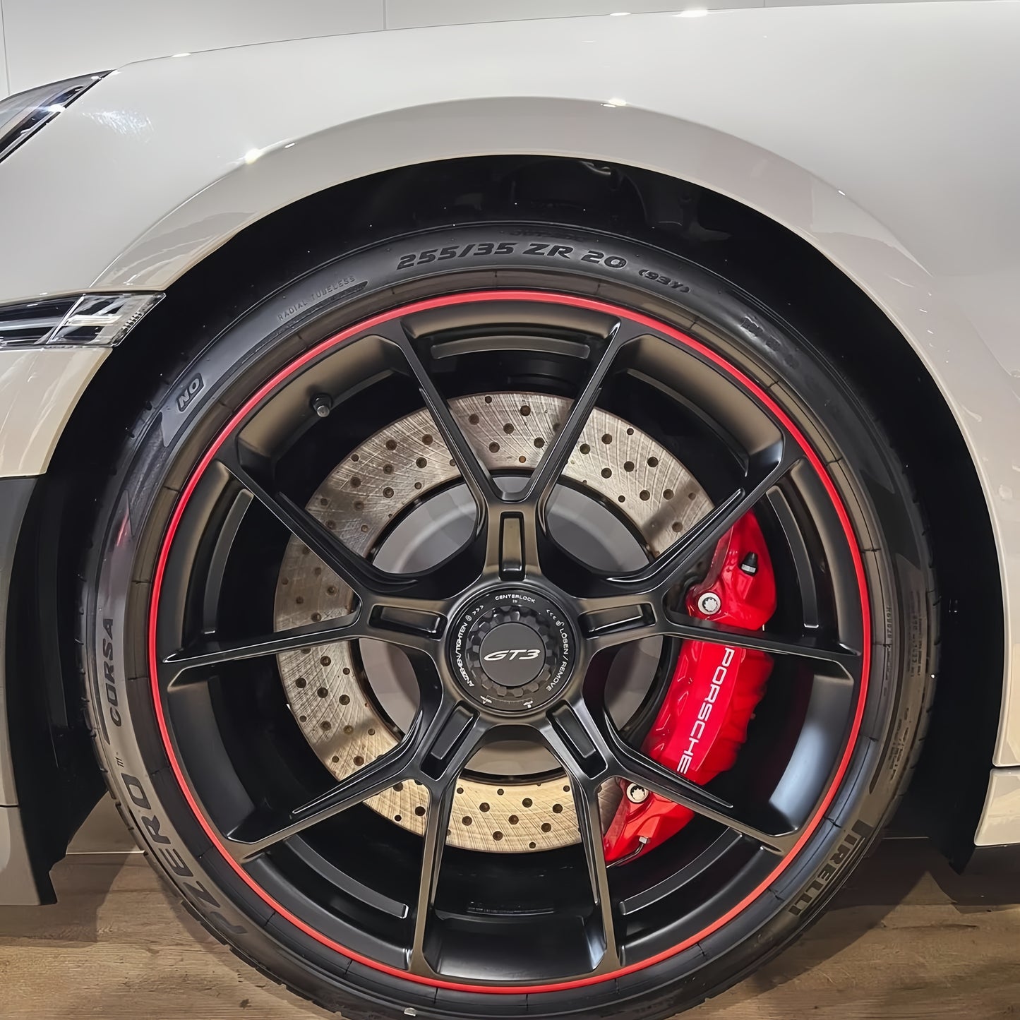 Anole High Glossy Gentle Gray Car Wrap