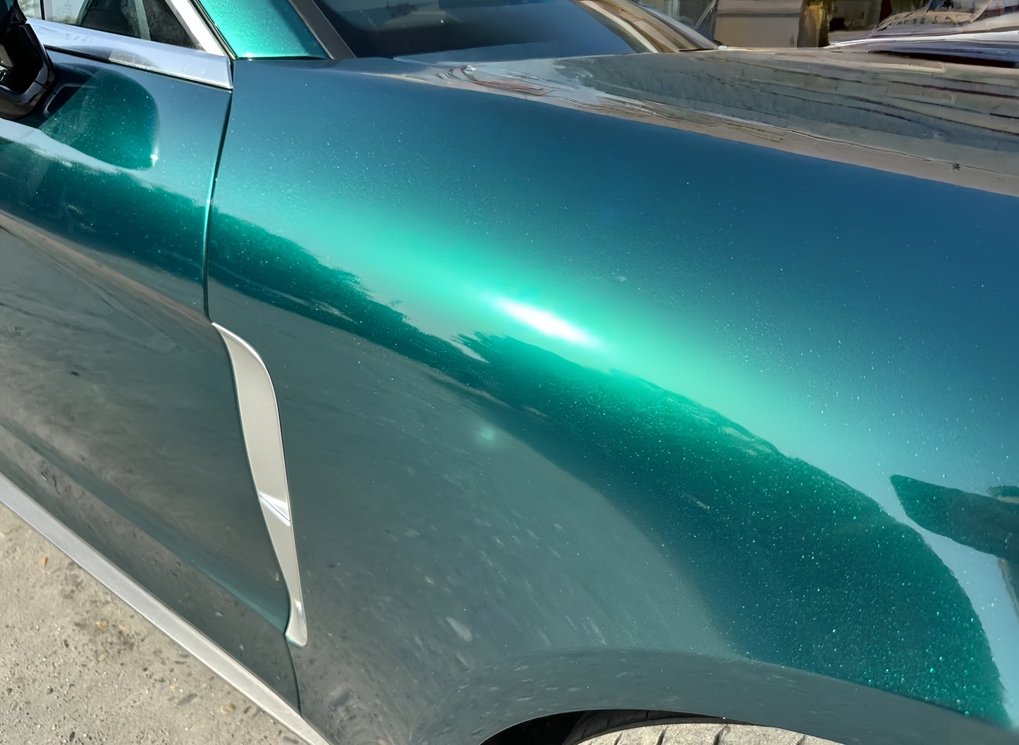 Anole Glossy Metallic Royal Green Vinyl Wrap