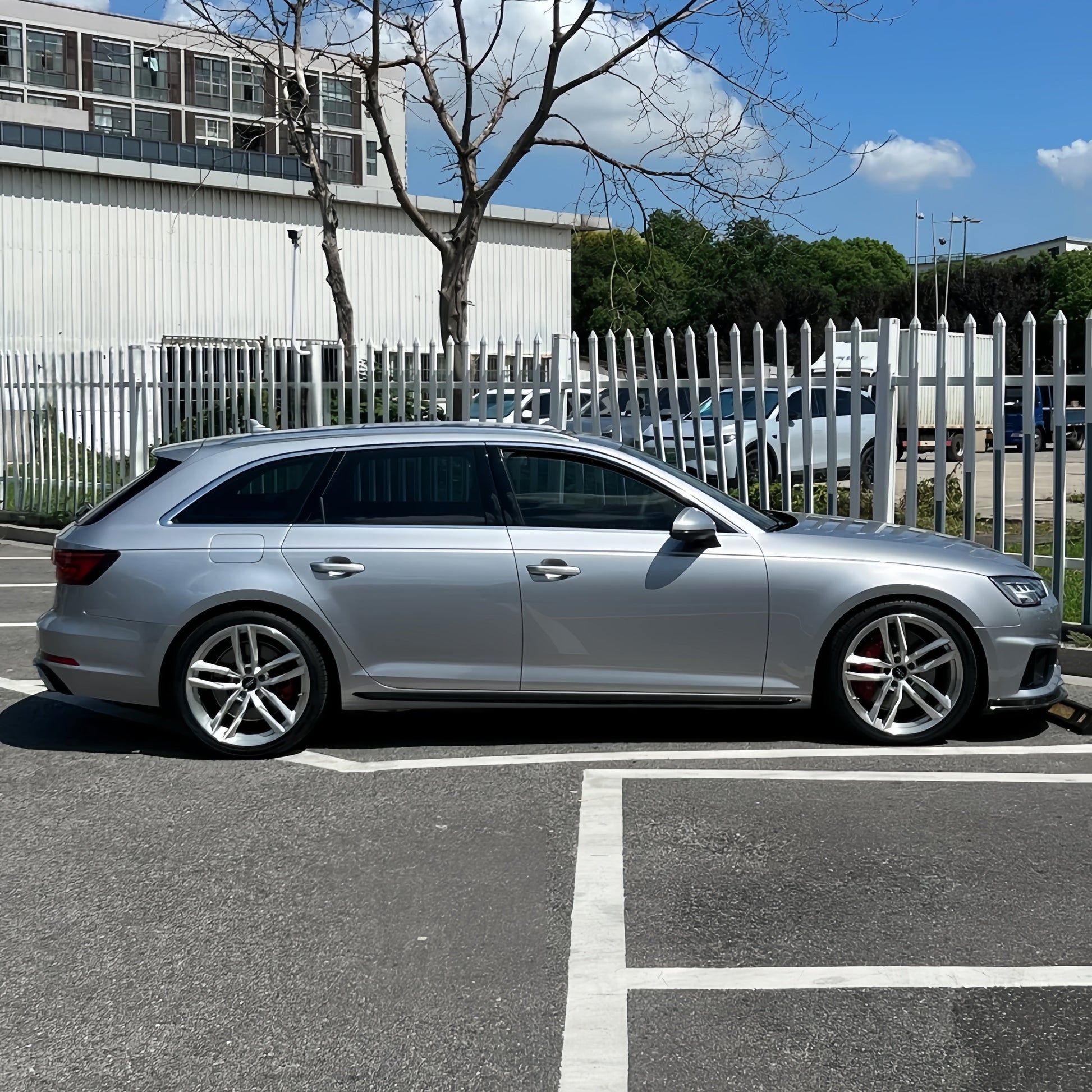 Anole Glossy Metallic Florett Silver Car Vinyl Wrap 25