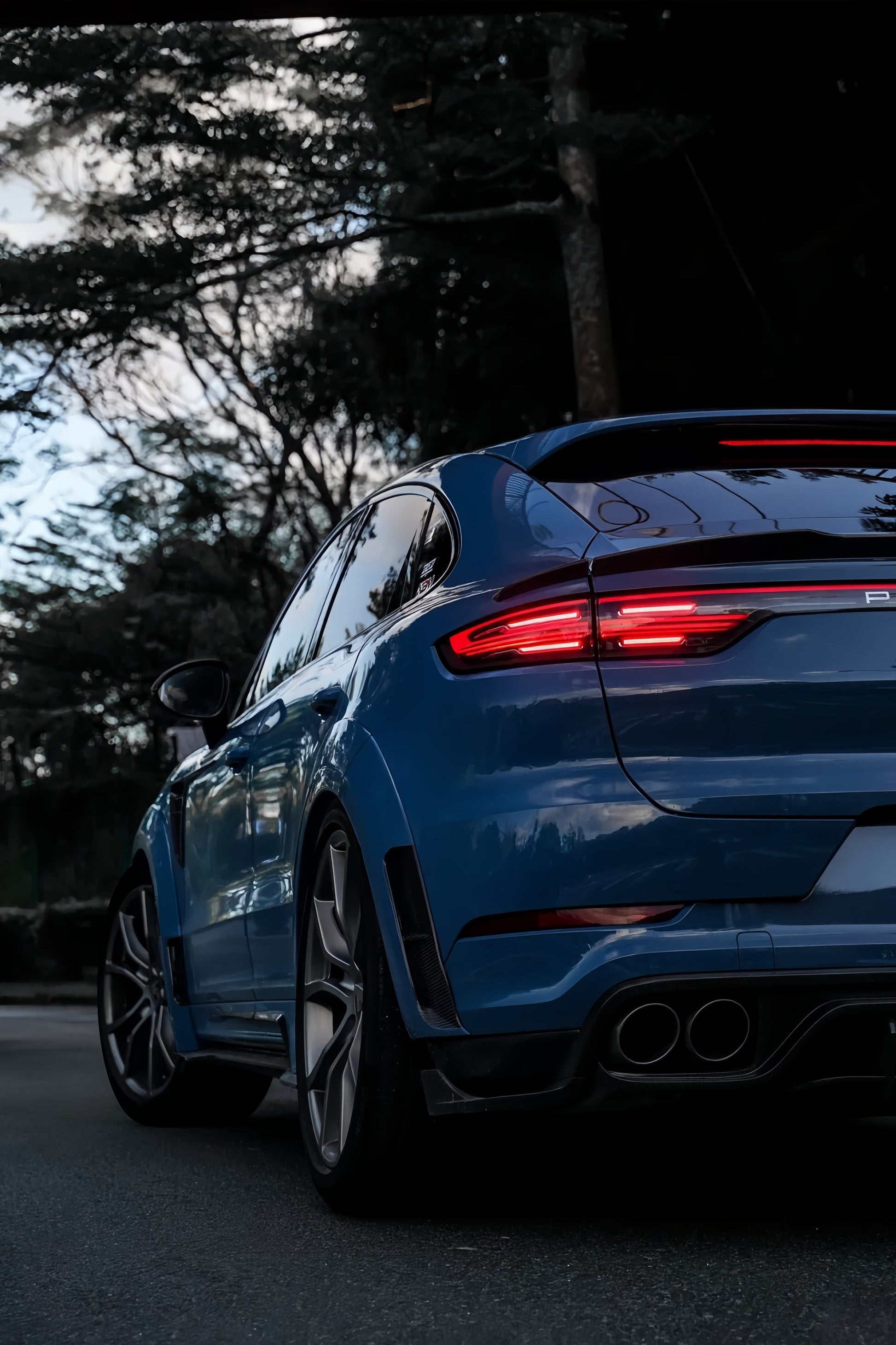 Anole High Gloss Crystal Porsche Deep Blue Vinyl Car Wrap
