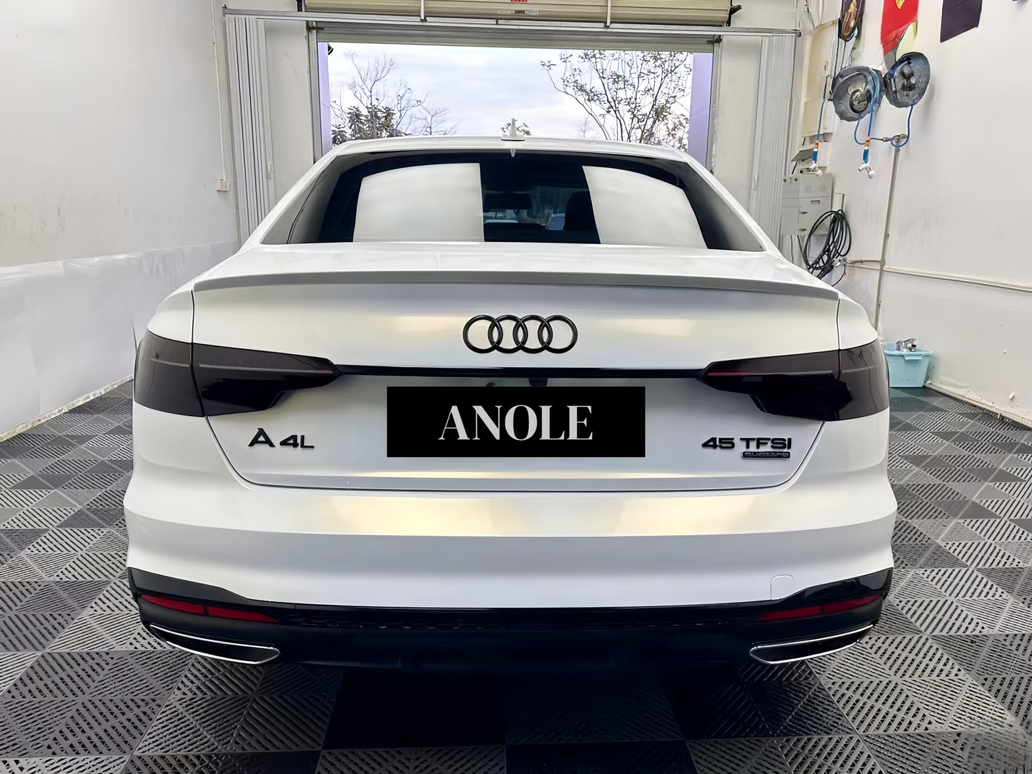 Anole Glossy White Gold Vinyl Car Wrap