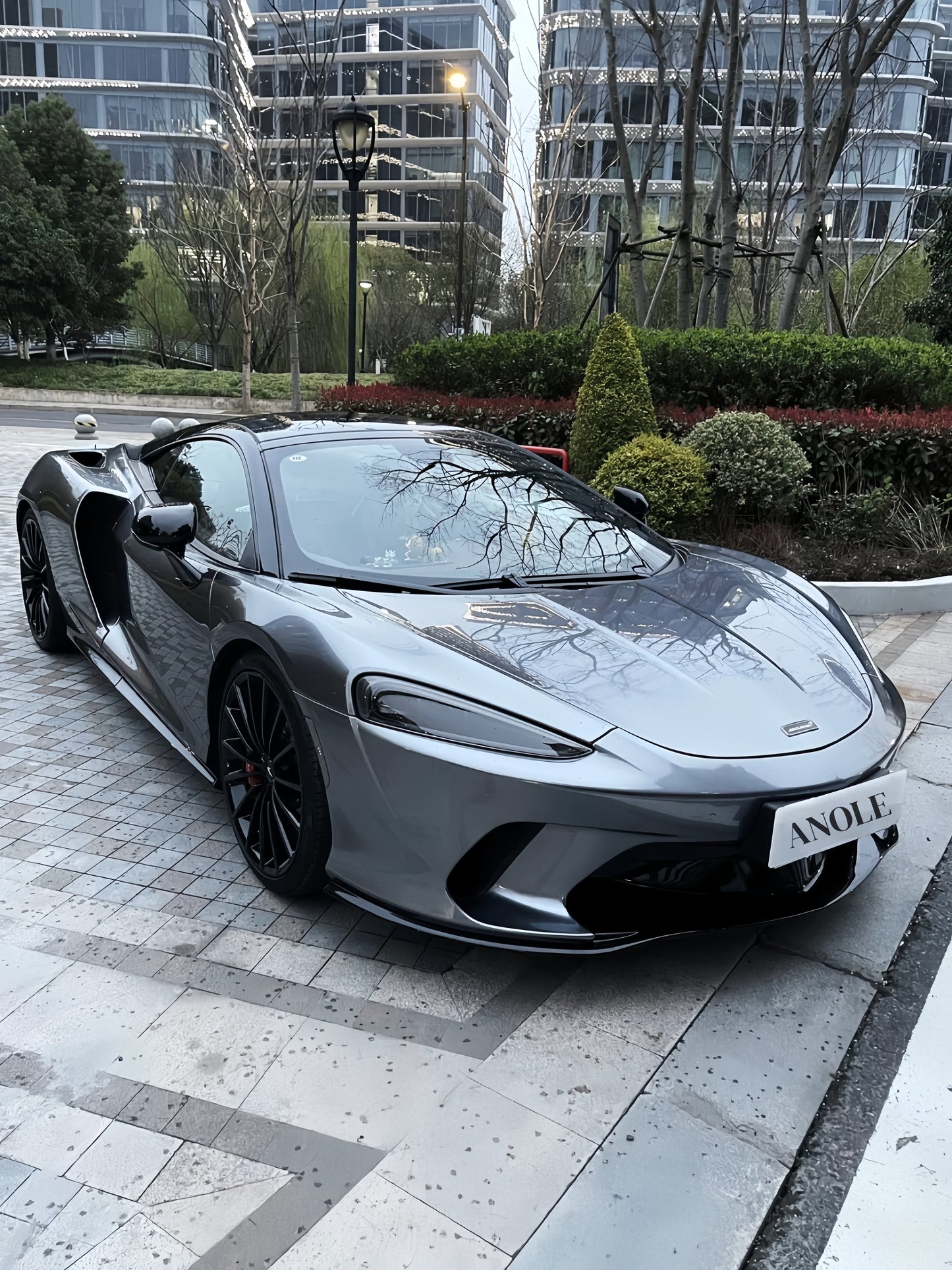 Anole Glossy Metallic Titanium Gray Vinyl Car Wrap