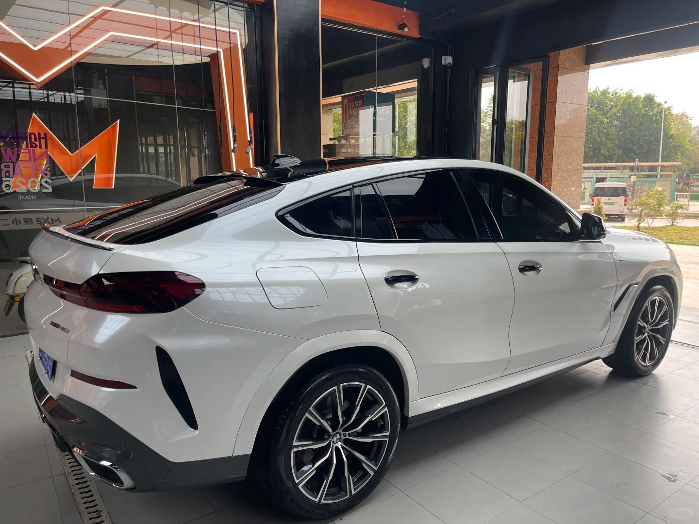 Anole Glossy Pearl White Car Vinyl Wrap