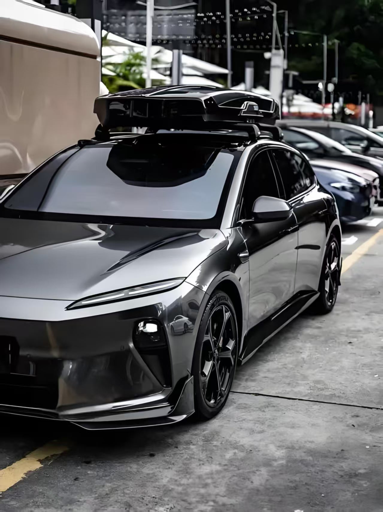 Anole Glossy Metallic Silver Gray Vinyl Car Wrap