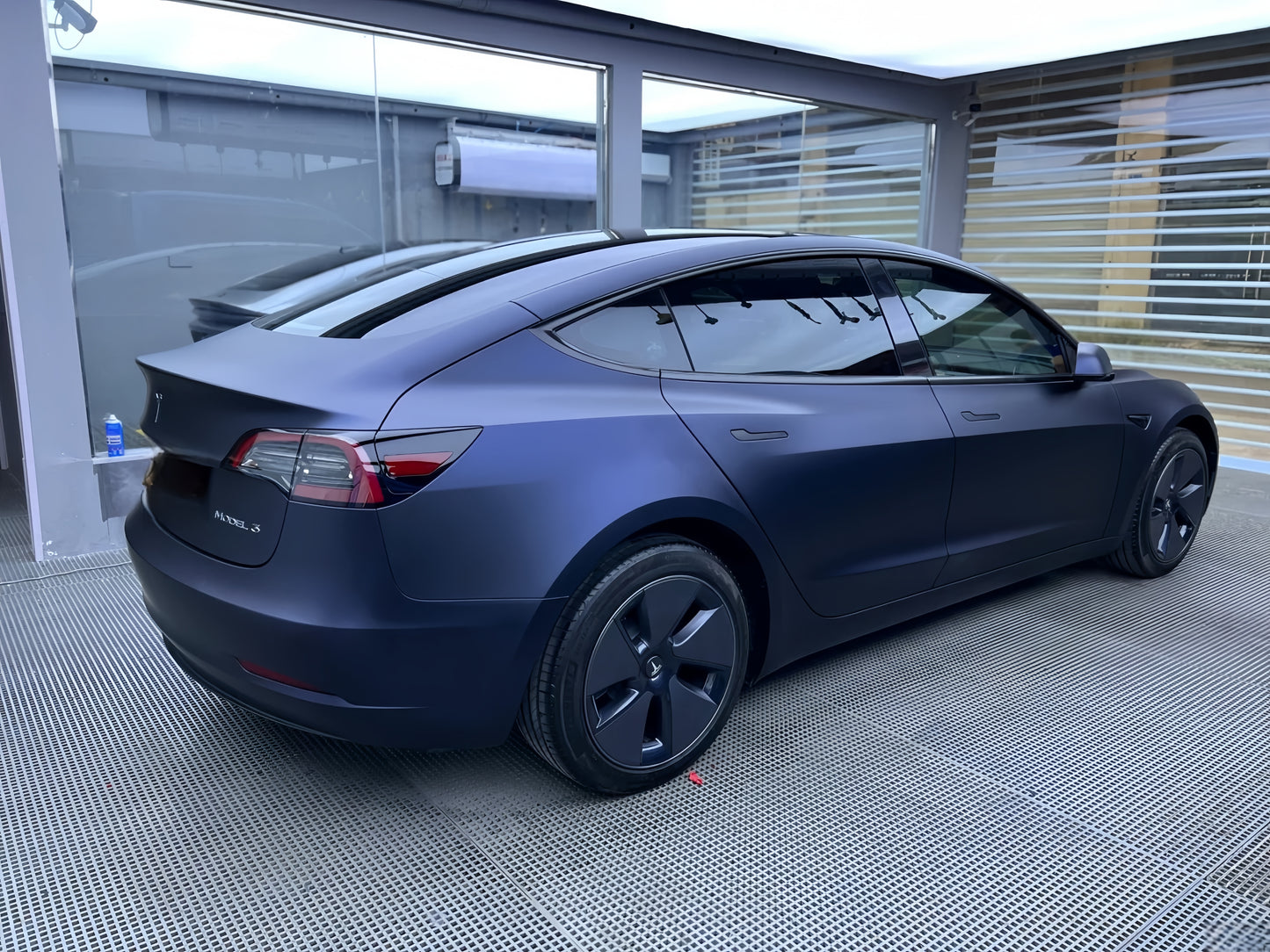 Anole Satin Chrome Saint Patrick Blue Vinyl Car Wrap