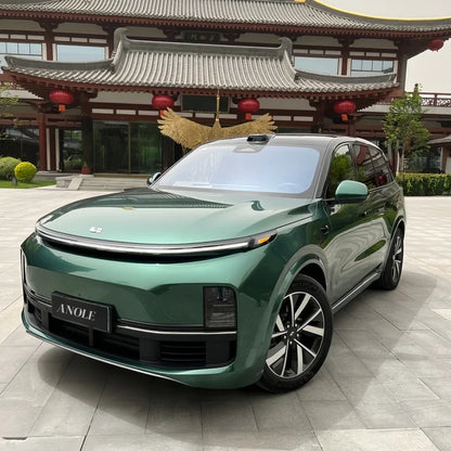 Anole Glossy Metallic Sacramento Green Car Vinyl Wrap