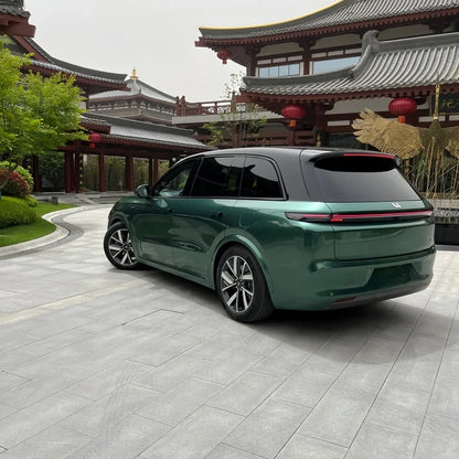 Anole Glossy Metallic Sacramento Green Car Vinyl Wrap