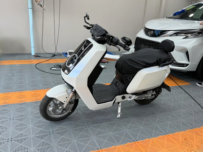 Anole High Glossy White to Blue Car Wrap Vinyl